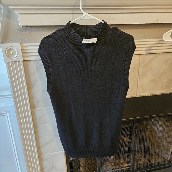 NWT Women's Talbots Sleeveless Black Sweater Tunic - Picture 1 of 1
